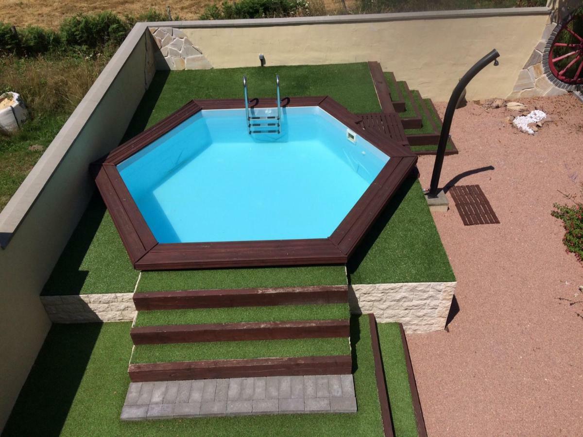 The Lodge Les Dognons Екстер'єр фото
